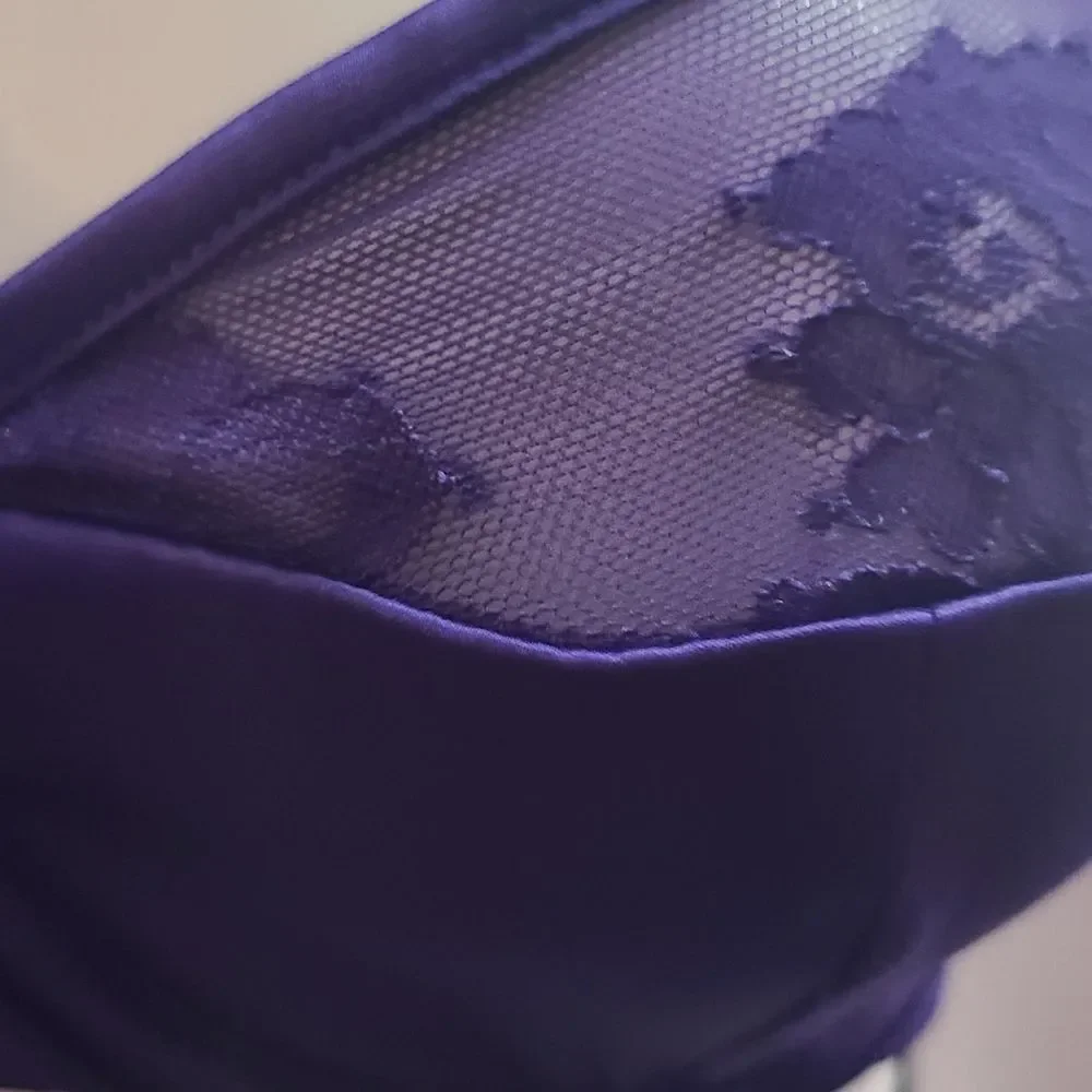 Savage X Fenty Lingerie By Rihanna Strap Up Lace Plunge Bra in Taboo Blue